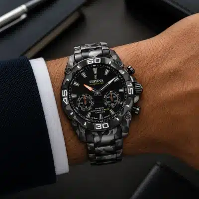 Aνδρικό ρολόι Festina ανθρακί με μαύρο καντράν 45.5mm F20545-1