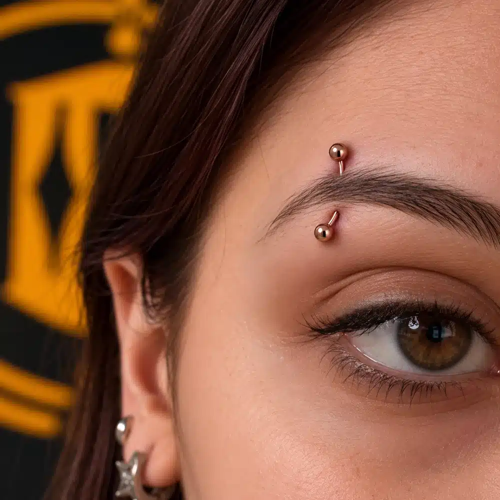 Ατσάλινο piercing – Καμπύλο barbell με σφαιρικά άκρα SS0110 Ατσάλινο piercing – Καμπύλο barbell με σφαιρικά άκρα SS0110