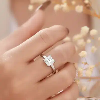 Luxury Μονόπετρο Δαχτυλίδι με Λευκή Πέτρα WR4