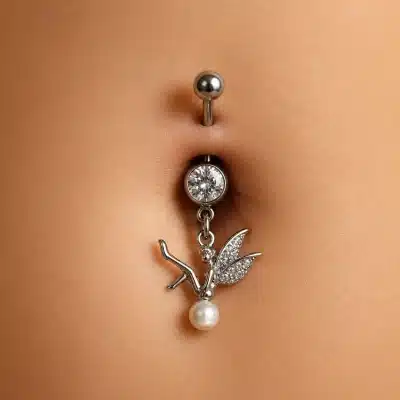 Piercing Αφαλού Ασημί Αγγελάκι με Ζιργκόν και Πέρλα SA690