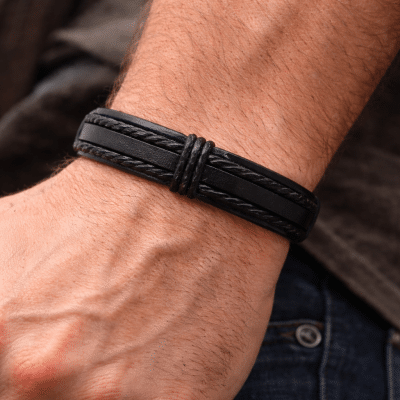 Ανδρικό μαύρο δερμάτινο βραχιόλι – Minimal casual χειροποίητο design MAN83