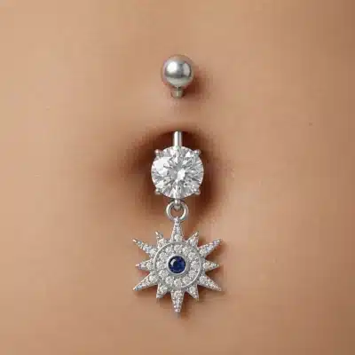 Piercing αφαλού ατσάλινο – Ασημί ήλιος με ζιργκόν & μπλε μάτι SA1038