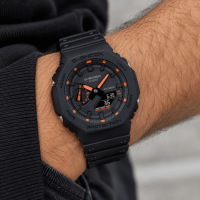 Ανδρικό Ρολόι Casio G-Shock 11-GA-2100-1A4ER Μαύρο με Πορτοκαλί Λεπτομέρειες