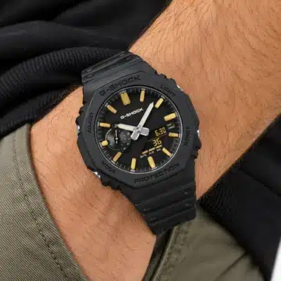 Ανδρικό Ρολόι Casio G-Shock 11-GA-2100LXB-1A9ER Μαύρο με Χρυσές Λεπτομέρειες